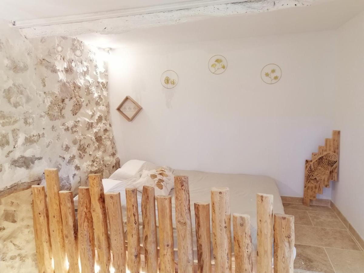 Bastide Provencale Les Muriers D'Engaspaty Seillans Exterior foto